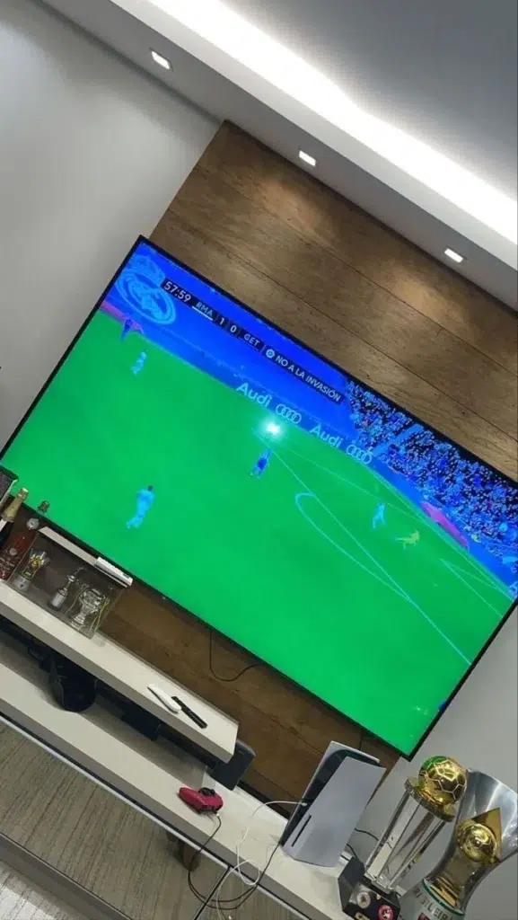 Iptv in canada